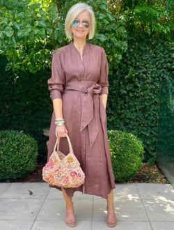 <p><strong>CUSTOMERS LOVE OUR BOUTIQUE</strong></p>
