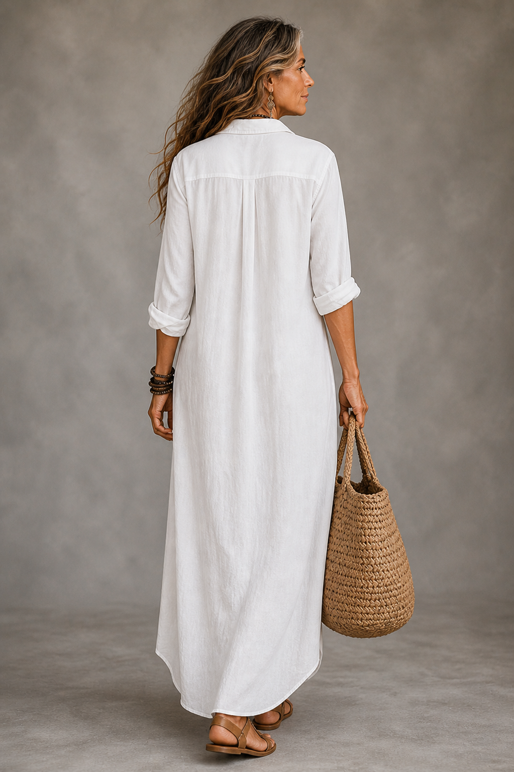 Soline | Relaxed V-Neck Button Maxi Dress